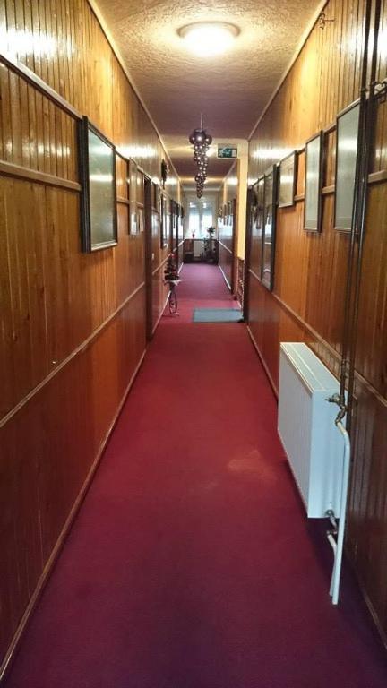 Fenyves Fogado Hotel Szurdokpüspöki Habitación foto